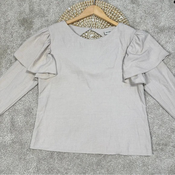 The Odells Ruffle Shoulder Long Sleeve Top Blouse in Beige Cottagecore Size S - Picture 4 of 14